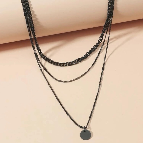Layered Black Chain Necklace Set โ Minimalist Goth Style with Round Pendant - Picture 4 of 5